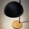 Černá kovová stolní lampa Kave Home Catlar -fv-interier-25