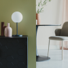 Tmavě modrá kovová stolní lampa WLL HUB -fv-interier-25