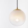 Bílé skleněné závěsné světlo Nova Luce Vita 20 cm -fv-interier-25