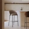 Hnědá koženková barová židle Kave Home Eamy 77 cm -fv-interier-25