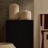 Černá dubová komoda Kave Home Lenon 104,5 x 40 cm -fv-interier-25