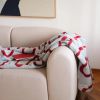 Červeno-modrý pléd Swirl 200 x 150 cm -fv-interier-25