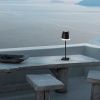 Černobílá kovová nabíjecí stolní LED lampa Nova Luce Colt M -fv-interier-25