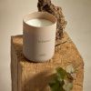 Vonná svíčka Kave Home The Essence 250 g -fv-interier-25