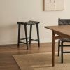 Černá kožená barová židle Kave Home Calixta 67 cm -fv-interier-25