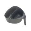Sada dvou šedých plastových cedníků Nest Colanders