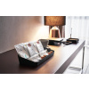 Černý kovový podnos Yamazaki Amenity 30 x 13,5 cm -fv-interier-25