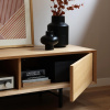 Dubový TV stolek Aurora 178 x 46 cm -fv-interier-25
