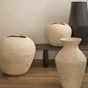 Bílá váza Kave Home Pria 51 cm -fv-interier-25