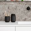 Černý betonový dávkovač na mýdlo Time -fv-interier-25