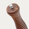 Hnědý dřevěný mlýnek na koření Kave Home Rommu 18,9 cm -fv-interier-25