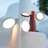 Zemitě červená nabíjecí stolní LED lampa Fermob Oto 27 cm -fv-interier-25