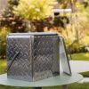 Stříbrný kovový chladící box ZUIVER BE HEAVY 32 x 24 cm -fv-interier-25