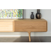 Dubový TV stolek Fawn II. 220 x 45 cm -fv-interier-25