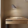 Šedá kovová stolní lampa Kave Home Tipir -fv-interier-25