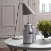 Šedá kovová stolní lampa Kave Home Tipir -fv-interier-25