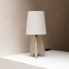 Béžová betonová stolní lampa ZUIVER SABA -fv-interier-25