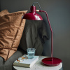 Červená kovová stolní lampa Desk -fv-interier-25