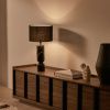 Černá mramorová stolní lampa Kave Home Vex -fv-interier-25