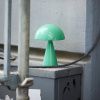 Zelená kovová nabíjecí stolní lampa Hübsch Mush 20 cm -fv-interier-25