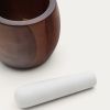 Hnědý dřevěný hmoždíř Kave Home Tori -fv-interier-25