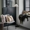 Černá kovová stojací lampa Cord 132 cm -fv-interier-25