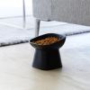 Černá keramická miska pro psy Yamazaki Tower 11,5 cm -fv-interier-25