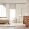 Opálově bílá skleněná stojací lampa Campa 146 cm -fv-interier-25