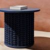 Modrý zahradní odkládací stolek Kave Home Sedalis 50 cm -fv-interier-25
