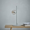 Černá kovová stolní lampa Orb -fv-interier-25