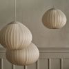 Pískově hnědé závěsné světlo Acorn 64 cm -fv-interier-25