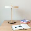Krémově bílo-zlatá kovová stolní LED lampa Asteria -fv-interier-25