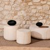Béžový cementový zahradní stolek Kave Home Drasi 60 cm -fv-interier-25