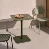 Tmavě zelený kovový zahradní stůl Kave Home Brai 70 x 70 cm -fv-interier-25