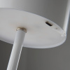 Bílá kovová nabíjecí stolní LED lampa ARA -fv-interier-25