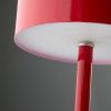 Červená kovová nabíjecí stolní LED lampa ARA -fv-interier-25