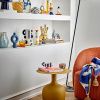 Oranžové sametové otočné křeslo Bloomingville Pradi
