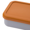 Oranžovo-šedý svačinový box kave home Lili -fv-interier-25