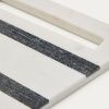 Bílo-černé mramorové servírovací prkénko Kave Home Nira 20 x 25 cm -fv-interier-25