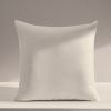 Bílá polyesterová výplň do polštáře Kave Home Fluff 70 x 70 cm -fv-interier-25