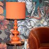Kovová stolní lampa When Orange is King 78 cm -fv-interier-25