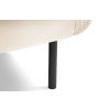 Světle béžové sametové křeslo Cosmopolitan Design Vienna -fv-interier-25