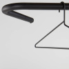 Černý kovový stojací věšák LINE 170 cm -fv-interier-25