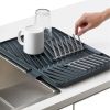 Šedý plastový odkapávač na nádobí Flip-Up -fv-interier-25