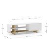 Bílý lakovaný TV stolek Marckeric Cequoia 160 x 35,5 cm s dubovým dekorem