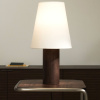 Tmavá dřevěná stolní lampa Kave Home Marga -fv-interier-25
