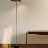 Černá kovová stojací lampa Kave Home Lynor 121 cm -fv-interier-25