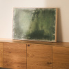 Zelený abstraktní obraz Kave Home Selnar 90 x 60 cm -fv-interier-25
