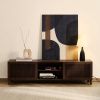 Ořechový TV stolek Kave Home Beyla 180 x 42,5 cm -fv-interier-25