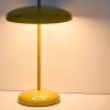 Žlutá kovová nabíjecí LED lampa Kave Home Porte -fv-interier-25